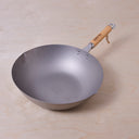 TITANIUM PAN 33CM