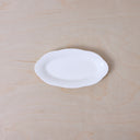 SMALL HIGH OVAL PLATE - WHITE SILHOUETTE