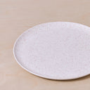 MEDIUM PLATE EGGSHELL - WHITE