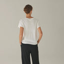 เสื้อยืด - สีขาว
